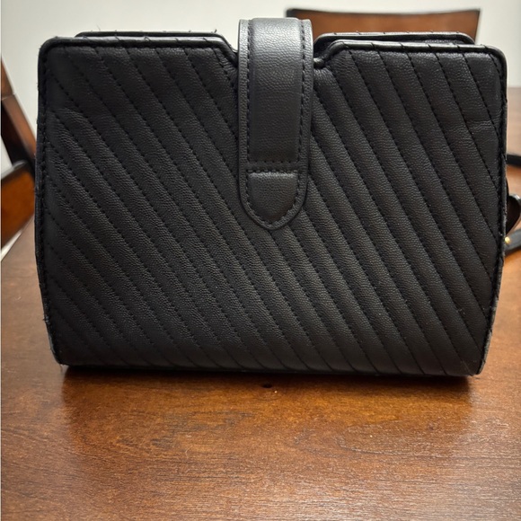 Ralph Lauren Black Leather Quilted Crossbody Bag - Picture 5 of 9